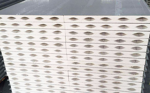 硫氧鎂夾芯板市場需求持續(xù)增長，建筑行業(yè)迎來創(chuàng)新機遇